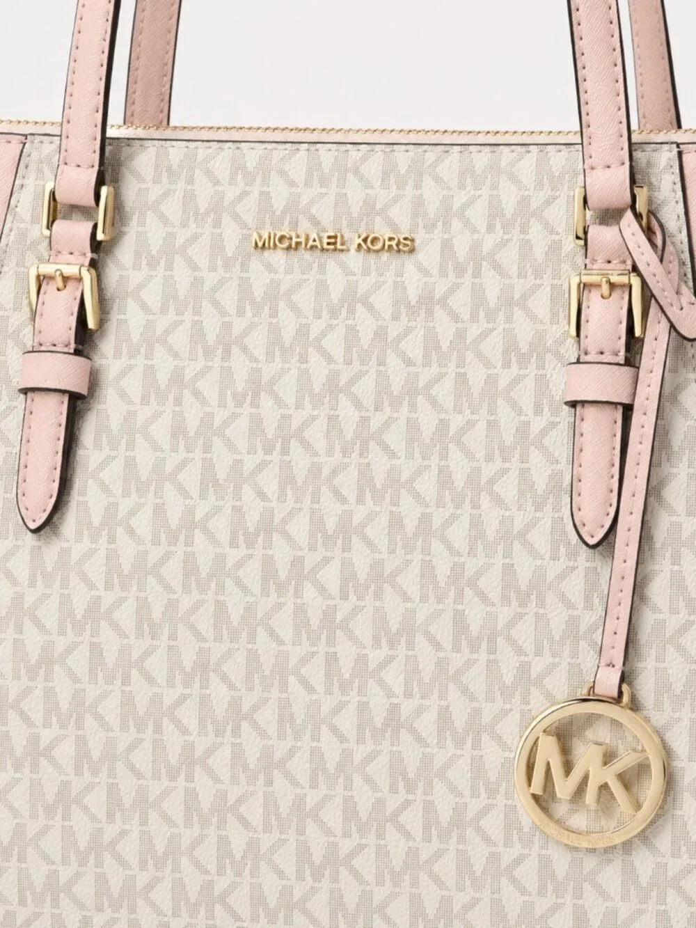 Michael Kors 🍓💗 michael